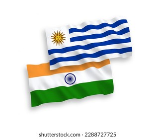 Nationale Vektorgrafik-Wellenflags von Indien und der Orientalischen Republik Uruguay einzeln auf weißem Hintergrund. 1 bis 2 %.