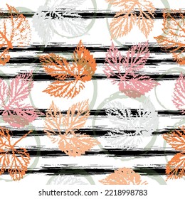 Natural autumn, fall seamless pattern. cute pattern of beautiful prints of leaves painted watercolor by hand. background for textile decor and design. abstract watercolor and digital image. 