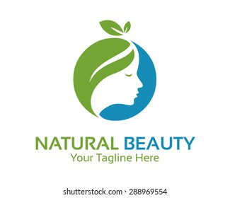 Vector de diseño de logotipo de belleza natural. Plantilla de diseño de logotipo de spa y tratamiento. Vector de diseño de atención médica. Logo del salón de belleza .