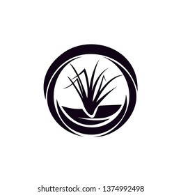 natural logo design