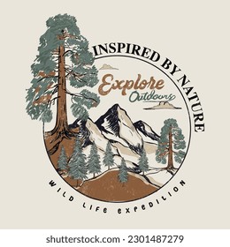 Montaña vectorial inspirada en la naturaleza con árbol forestal y explorar al aire libre, explorar diseño gráfico de impresión para ropa. Montaje de camping de verano para camisetas, sudaderas, afiches, pegatinas y otros.