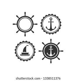 Kosmetische Etikettenset. Helm und Anker einzeln auf Weiß. Schild mit Schiff- und Bootslenkrad. Rudderetikett. Nautische maritime Illustration. Symbol für Meer und Ozean.Vektorgrafik