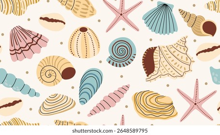 Padrão náutico sem emenda com concha, estrela-do-mar e ponto minúsculo em ordem bagunçada em estilo plano de desenho animado em fundo claro. Projeto marinho divertido e de praia perfeito para tecido de verão, papel de embrulho.