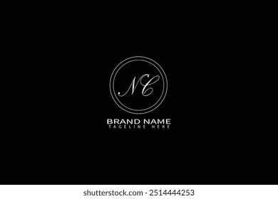 Design do logotipo da letra NC. Letras iniciais Ícone do logotipo NC. Letra abstrata NC N C modelo de design de logotipo mínimo. N C Carta Design Vetor com cores pretas. logótipo NC,