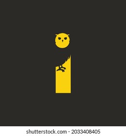 Negative space alphabet initial icon logo I with a design of an OWL