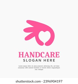 espacio negativo plantilla de diseño de logotipo de mano de corazón

