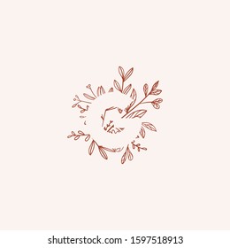 Negative space letter with flowers vector illustration. Isolated letter G made of flowers in elegant style. Outline of the seventh letter of alphabet with thin floral background