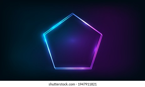Neon-Doppelrahmen in Pentagon-Form mit leuchtenden Effekten auf dunklem Hintergrund. Leere leuchtende Techno-Hintergrund. Vektorgrafik.