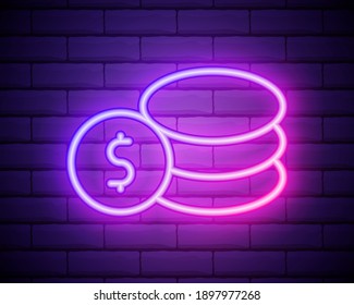 Icono neón brillante de pila de monedas aisladas en el fondo de la pared de ladrillo. El concepto de dinero, riqueza o buena suerte en la señalización nocturna. Ilustración del vector 10 EPS