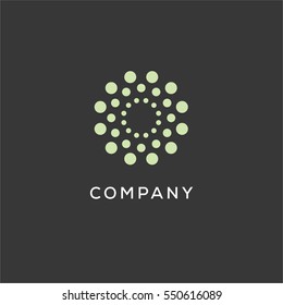Símbolo de león con el logotipo de tecnología verde neón con un conjunto de formas redondeadas.