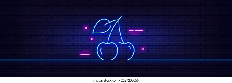 Efecto luminoso neón. Icono de línea de cerezo. Señal de comida de frutas. Símbolo nutricional dietético. Icono de resplandor de neón de 3d línea. Banner de pared de ladrillo. Esquema del cerezo. Vector
