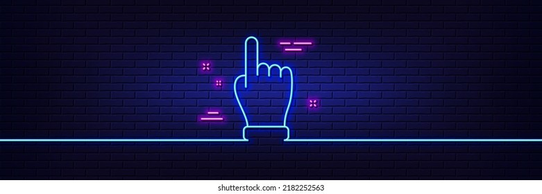 Efecto luminoso neón. Haga clic en el icono de la línea de mano. Signo de palma de un dedo. Símbolo de gesto de dirección. Icono de resplandor de neón de 3d línea. Banner de pared de ladrillo. Haga clic en el contorno de la mano. Vector