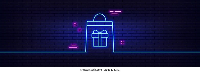 Efecto luminoso neón. Bolsa de compras con el icono de la línea de la caja de regalo. Señal de venta o presente. Símbolo de compras de cumpleaños. Paquete en el ajuste de regalo. Icono de resplandor de neón de 3d línea. Banner de pared de ladrillo. Vector