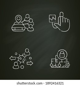Nuevo conjunto de iconos de tiza de concepto normal. Atención de la salud y cultura de prevención. Aislamiento social y automatización global. Nueva vida después del brote de covid19. Ilustraciones vectoriales aisladas en pizarra