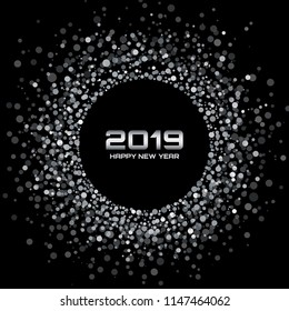 Fondo de la tarjeta del año Nuevo 2019. Marco de círculo de semitonos de luces de disco de plata. Borde redondo con textura de puntos de círculo de confeti blanco.