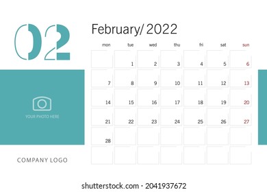 Nuevo año 2022 Escritorio Calendario Planner 2do mes Febrero moderno diseño de línea de tipografía de luz negra plantilla fondo verde mar blanco