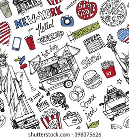 New York Doodle fast food seamless pattern.American symbols in hand drawn sketch.Vector icons,sign,lettering.Vintage Illustration,background.Statue Of Liberty,taxi,food stand,street food