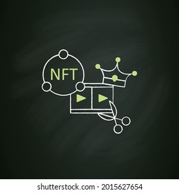 Icono de tiza de videoclips de NFT.Clips con moneda token no fungible. Vender.Representar archivos digitales. Se utiliza para comercializar las creaciones digitales. Concepto de criptodivisa. Ilustración vectorial aislada en pizarra