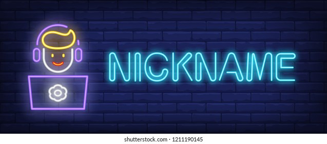 Apelido neon texto com menino jogando jogo de computador. Jogos de computador e design de propaganda de entretenimento. Sinal de néon brilhante noturno, outdoor colorido, faixa clara. Ilustração vetorial em estilo neon.