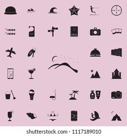 night beach icon. Detailed set of summer pleasure icons. Premium quality graphic design sign. One of the collection icons for websites, web design, mobile app on colored background