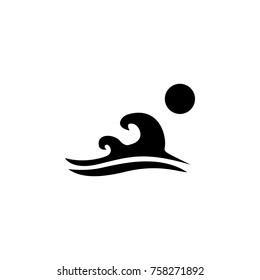 nighttime atmosphere at sea with the moon icon. Beach holidays simple icon. Travel element icon. Premium quality graphic design. Signs, outline symbols collection icon for websites on white background