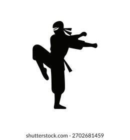 Silueta ninja en una pose de acción dinámica, estilo de Vector minimalista sobre un fondo blanco