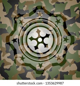 ninja star icon on camo texture