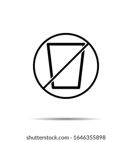 No hay icono de vidrio. Línea delgada simple, contorno vector de la prohibición de la bebida de vidrio, prohibición, iconos de prohibición para ui y ux, sitio web o aplicación móvil