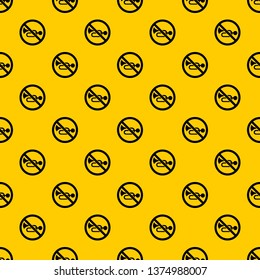 No horn traffic sign pattern seamless vector repeat geometric yellow for any design