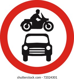 no motor vehicles sign in vector