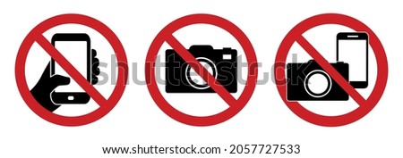 No photos and no phones forbidden sign