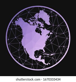 Nordamerika Ikone. Polygonale Karte der Vektorillustration des Kontinents. Nordamerika Symbol im geometrischen Stil. Die Landkarte mit violettem Low-Poly-Farbverlauf auf dunklem Hintergrund.