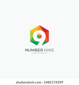 Número Nueve, 9 Plantilla de logo