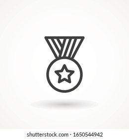 Number one medal icon. Thin linear number one medal outline icon isolated on white background. Line vector sign, symbol for web and mobile