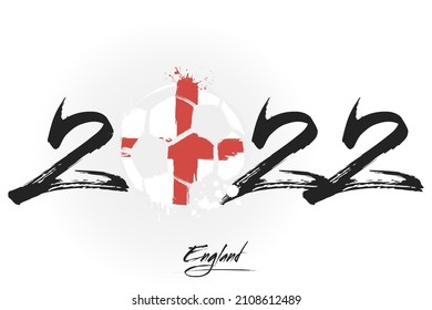 Números 2022 y una bola de fútbol abstracta pintada en los colores de la bandera inglesa. 2022 y la bandera de Inglaterra en forma de una pelota de fútbol hecha de manchas. Ilustración del vector en el fondo aislado