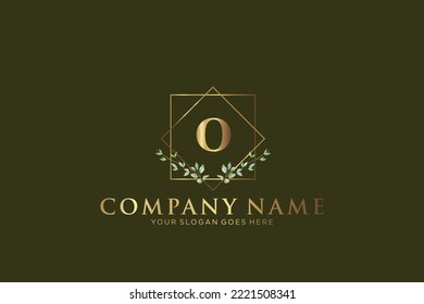 O Beauty vector initial logo, Golden floral letters with flowers leaves and gold splatters isolated on white background. Vector illustration for wedding, greeting cards, invitations template design
