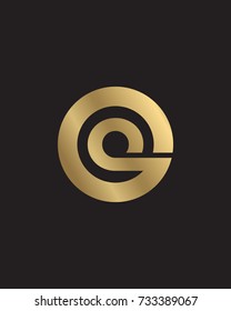 O initial circle company logo gold black background

