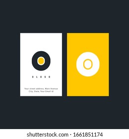 Logotipo abstracto de diseño redondeado de letras O con plantilla de tarjeta de presentación