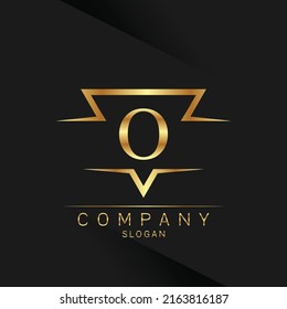 O letter logo Gold 3D