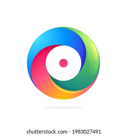 O letter logo inside swirling loop circle. Negative space style icon. Colorful gradient emblem for your social network app, fun avatar or loading screen.