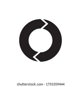 O letter logo. recycle arrow design concept.