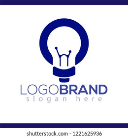O Letter with smart bulb Logo vector element. Letter with negative space bulb Logo Template