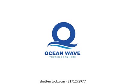 Inspiración en el diseño del logotipo de O WAVE. Diseño de plantilla de letras vectoriales para marca.