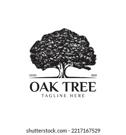 Ilustración del logo de un árbol de roble. Silueta vectorial de un árbol.
