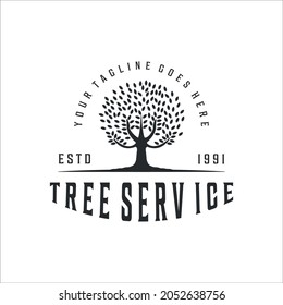 diseño de icono de la plantilla de ilustración vintage del logotipo del árbol de roble. naturaleza del entorno madera y emblema de hoja retro con estilo tipográfico