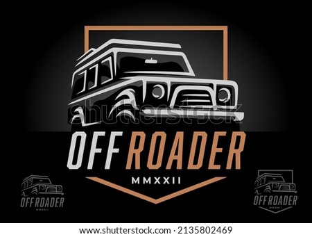Off road 4x4 motor vehicle logo icon. All-terrain SUV offroader club symbol. Auto garage 4wd showroom dealership badge. Vector illustration.