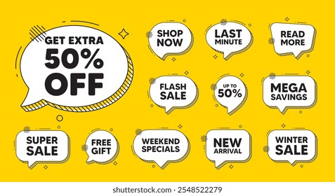 Ofrece iconos de burbujas de discurso. Consigue un 50 por ciento extra de descuento en Rebajas. Muestra de Precio de oferta de descuento. Símbolo de oferta especial. Guardar 50 porcentajes. Oferta de chat de descuento extra. Anuncio de descuento de burbuja de voz. Vector