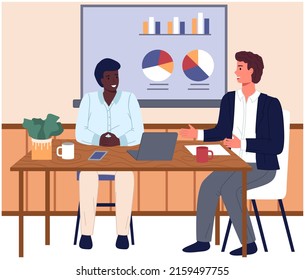 Personal de oficina, trabajo y comunicación. Jefe y subordinados. Varios trabajadores, gerentes. Empleados directivos de diferentes niveles. Trabajadores de oficina. Cotrabajadores. Colegas discuten el trabajo en equipo del proyecto