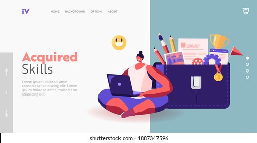 Office Worker, plantilla de la página de inicio independiente. Trabajo de personajes femeninos en laptops con Emoji sonriente sobre la cabeza sentados cerca de una enorme bolsa de carteras con diferentes herramientas y docs. Ilustración del vector de dibujos animados