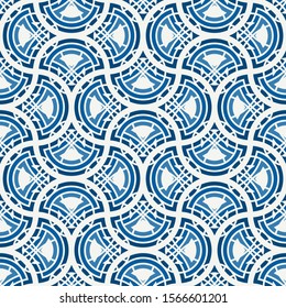Ogee drop ornament. Repeated maroccan scales mosaic tiles. Scallop shapes motif. Oriental traditional pattern. Arabesque wallpaper. Vector digital paper, textile print. Seamless surface design